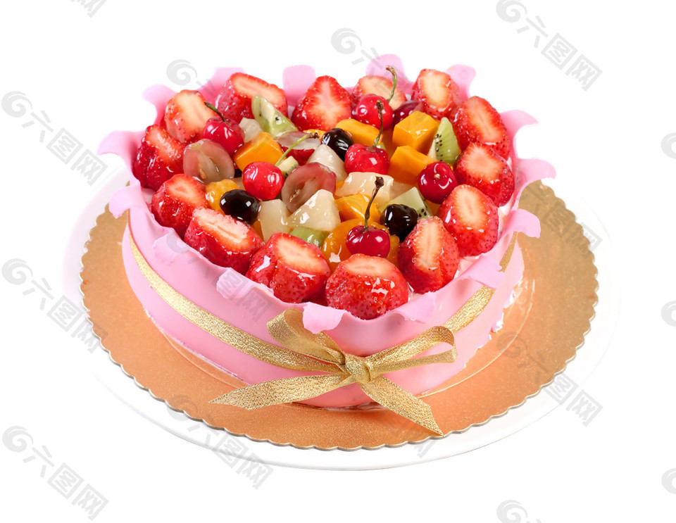 粉色爱心草莓蛋糕素材