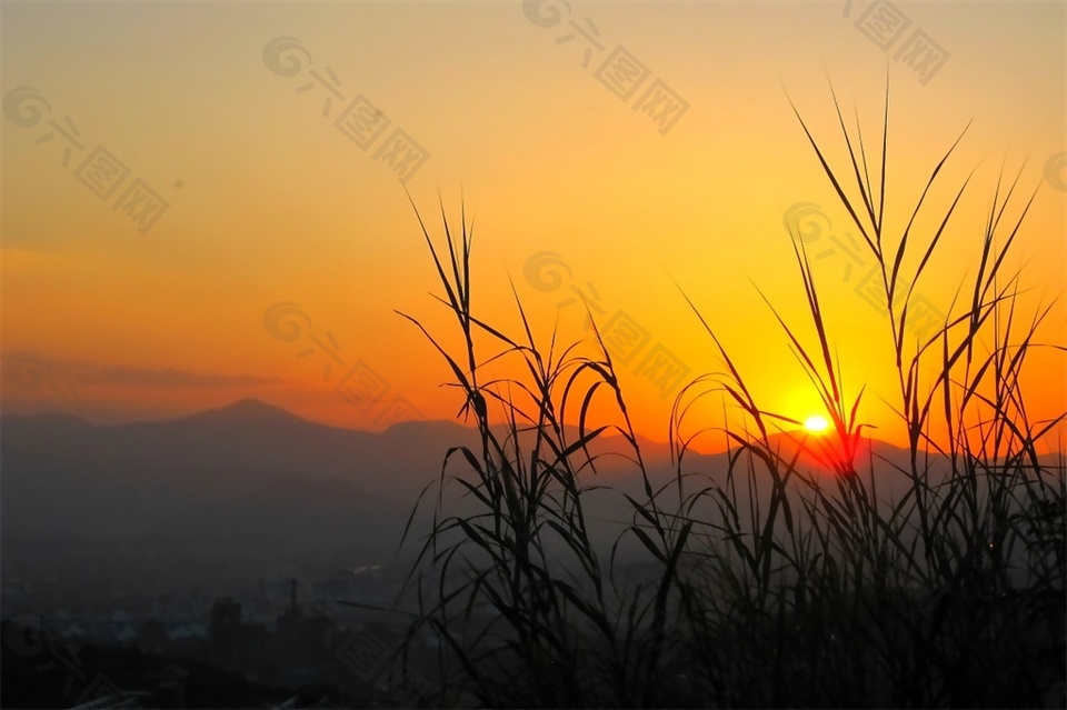 乡间晚风音效素材