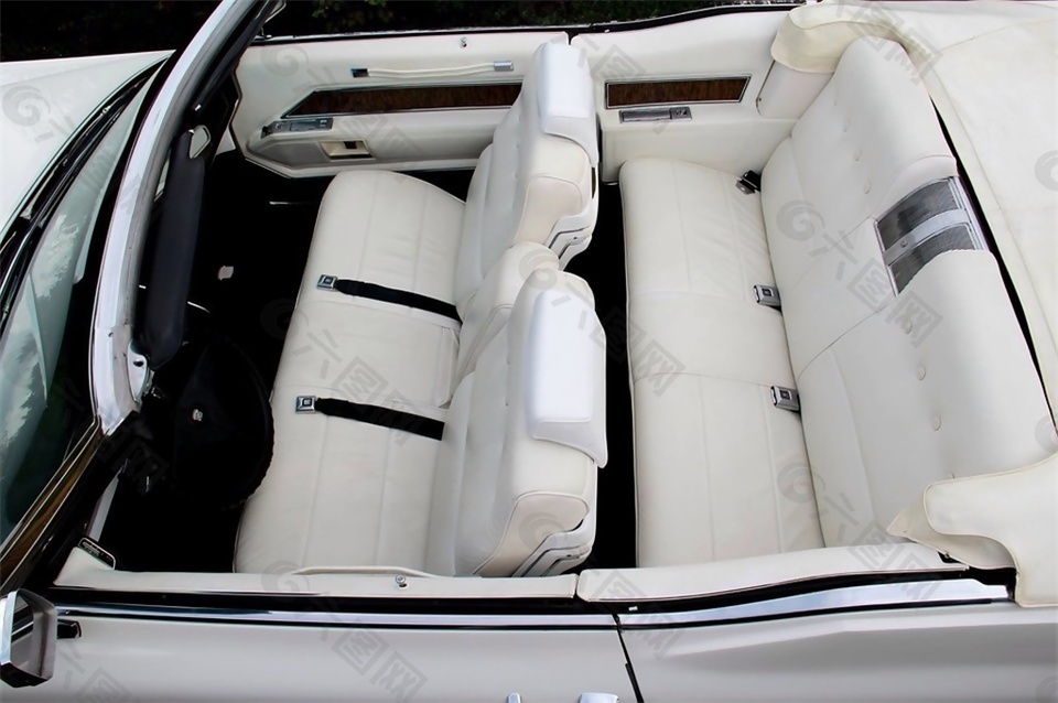 汽车内启动环境音效素材