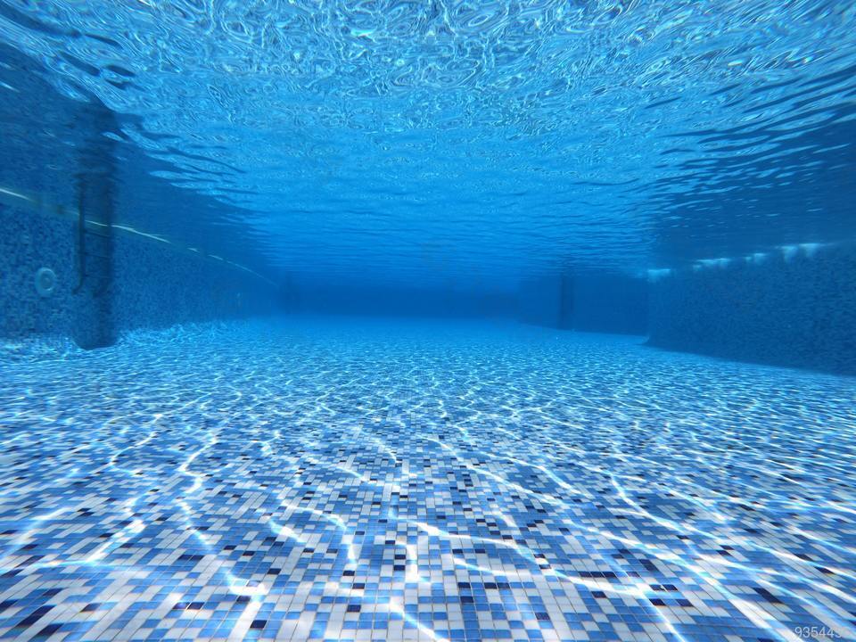 泳池 泳池水下 瓷砖 蓝色水